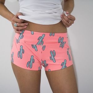 Short Shorts with cactus print